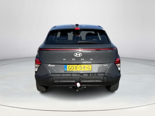 Hyundai Kona 1.6 GDI HEV Comfort | Trekhaak | Rijklaarprijs! ActivLease financial lease