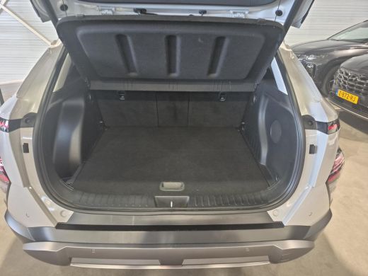 Hyundai Kona 1.6 GDI HEV Premium ActivLease financial lease