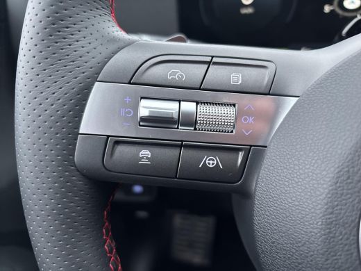 Hyundai Kona N Line Business 64.8 kWh | Warmtepomp | Adaptieve Cruise Control | Parkeersensoren voor en achter... ActivLease financial lease