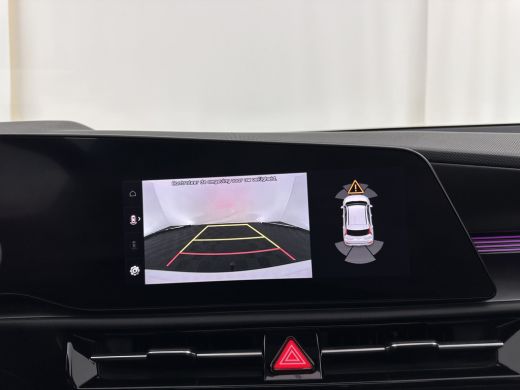 Kia Niro 1.6 GDi Hybrid Dynamic Plus Line (INCL-BTW) Aut. *PANO | HEAD-UP | LEATHER | DIGI-COCKPIT | NAVI-... ActivLease financial lease