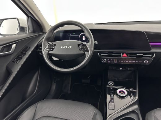 Kia Niro 1.6 GDi Hybrid Dynamic Plus Line (INCL-BTW) Aut. *PANO | HEAD-UP | LEATHER | DIGI-COCKPIT | NAVI-... ActivLease financial lease
