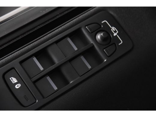 Land Rover Discovery Sport 2.0 TD4 *1ste Eigenaar*Leer*Navigatie*Stoelverwarming* ActivLease financial lease