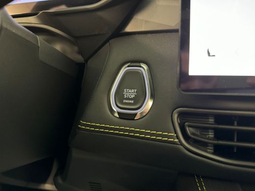 Lynk & Co 01 1.5 More | Afwijkende dakkleur | Alarmsysteem | All season banden ActivLease financial lease