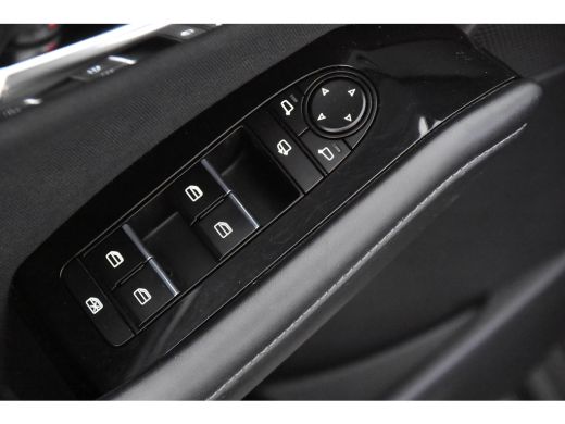 Mazda CX-30 2.0 e-SkyActiv-X M Hybrid *1ste Eigenaar*Navigatie*Stoelverw.* ActivLease financial lease