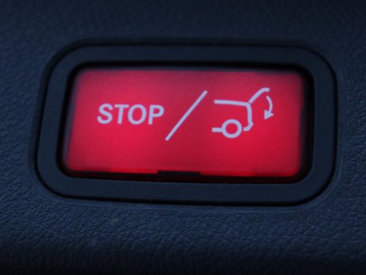 Mercedes-Benz B-Klasse 250e Urban | Leder | Stoelverwarming | Sfeerverlichting | Camera | Park Assist | Navigatie | Full... ActivLease financial lease