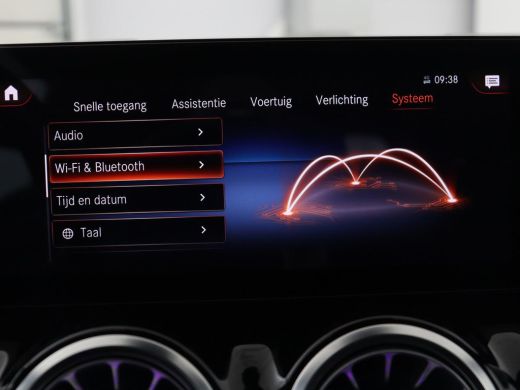 Mercedes-Benz B-Klasse 250e Urban | Leder | Stoelverwarming | Sfeerverlichting | Camera | Park Assist | Navigatie | Full... ActivLease financial lease