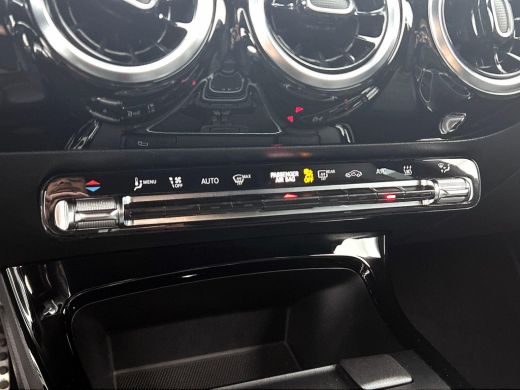 Mercedes-Benz CLA Shooting Brake 250 e AMG Line WIDE-SCREEN | CAMERA | STOELVERWARMING ActivLease financial lease