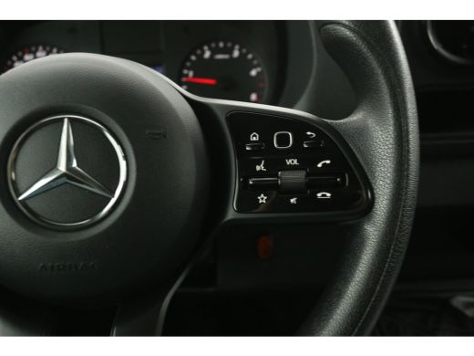 Mercedes-Benz Sprinter 314 143PK L2H2 | Airco | Cruise | Camera | Carplay | Trekhaak ActivLease financial lease