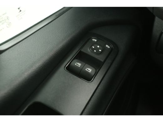 Mercedes-Benz Sprinter 314 143PK L2H2 | Airco | Cruise | Camera | Carplay | Trekhaak ActivLease financial lease