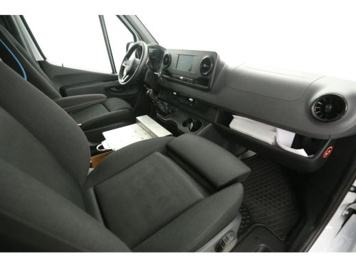 Mercedes-Benz Sprinter 314 143PK L2H2 | Airco | Cruise | Camera | Carplay | Trekhaak ActivLease financial lease