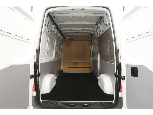Mercedes-Benz Sprinter 314 143PK L2H2 | Airco | Cruise | Camera | Carplay | Trekhaak ActivLease financial lease