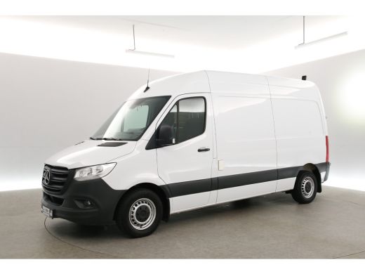 Mercedes-Benz Sprinter 314 143PK L2H2 | Airco | Cruise | Camera | Carplay | Trekhaak ActivLease financial lease