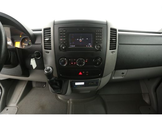 Mercedes-Benz Sprinter 414 2.2 CDI 143PK L2H2 | Automaat | Airco | Camera | Trekhaak | 3 Zits | Navigatie ActivLease financial lease