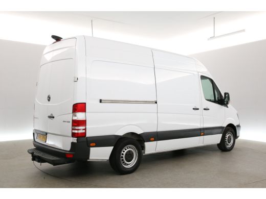 Mercedes-Benz Sprinter 414 2.2 CDI 143PK L2H2 | Automaat | Airco | Camera | Trekhaak | 3 Zits | Navigatie ActivLease financial lease