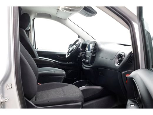 Mercedes-Benz Vito 114 CDI 136pk Compact 9G Automaat 2x Schuifdeur/LED/Camera/Inrichting 11-2022 ActivLease financial lease
