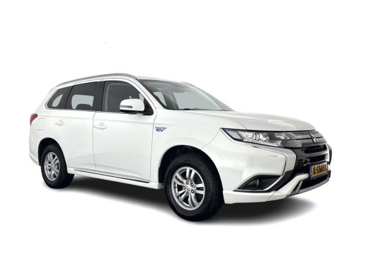 Mitsubishi Outlander 2.4 PHEV Pure (Plug-In) (INCL-BTW)  Aut *FULL-LED | KEYLESS | CAMERA | HEATED-COMFORTSEATS | ECC ...