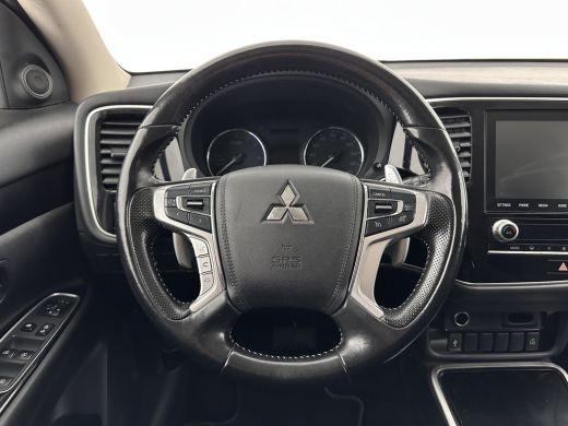 Mitsubishi Outlander 2.4 PHEV Pure (Plug-In) (INCL-BTW)  Aut *FULL-LED | KEYLESS | CAMERA | HEATED-COMFORTSEATS | ECC ... ActivLease financial lease