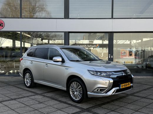 Mitsubishi Outlander Aut. 2.4 PHEV Intense | Apple Carplay | Camera | Stoel Verwarming | ActivLease financial lease