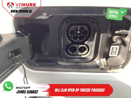 Opel Combo-e 50kWh 285 WLTP Standkachel/ Snellader/ Stoelverw./ Stuurverw./ Keyless/ Carplay/ Navi/ Camera/ PD... ActivLease financial lease