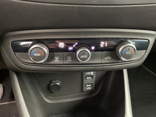 Opel Crossland 1.2 Turbo Elegance Airco | AGR-Stoel | Camera | Cruise Control | DAB | LMV 16" | Trekhaak Afneemb... ActivLease financial lease