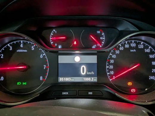 Opel Crossland 1.2 Turbo Elegance Airco | AGR-Stoel | Camera | Cruise Control | DAB | LMV 16" | Trekhaak Afneemb... ActivLease financial lease