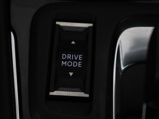 Opel Grandland X 1.6 Turbo Hybrid Elegance | Leder | Adaptive cruise | Trekhaak | Stuurverwarming | Carplay | Navi... ActivLease financial lease