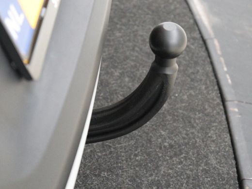 Opel Grandland X 1.6 Turbo Hybrid Elegance | Stoelventilatie | Leder | Trekhaak | 360 Camera | Carplay | Stoelverw... ActivLease financial lease