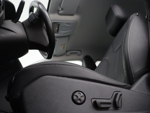 Opel Grandland X 1.6 Turbo Hybrid Elegance | Stoelventilatie | Leder | Trekhaak | 360 Camera | Carplay | Stoelverw... ActivLease financial lease