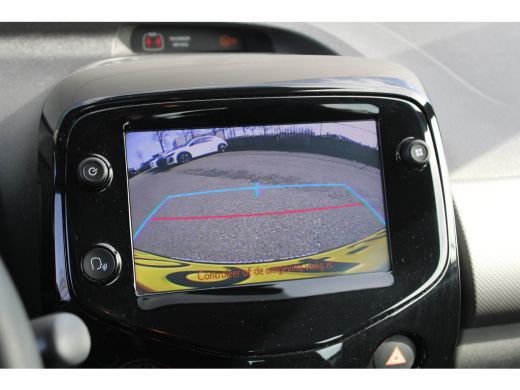 Peugeot 108 1.0 e-VTi Allure | Navi by app | Climate control | Camera | Apple carplay | Mistlampen | 38.000km | ActivLease financial lease