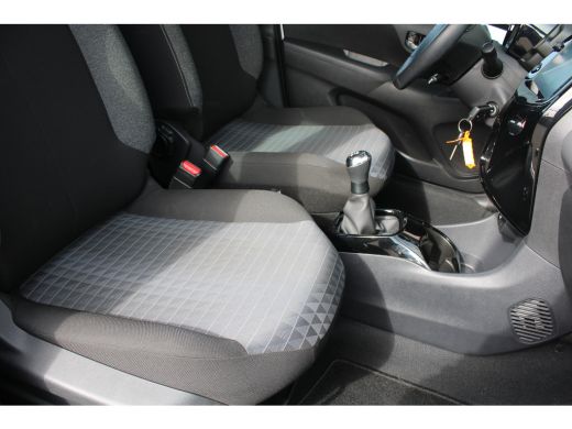 Peugeot 108 1.0 e-VTi Allure | Navi by app | Climate control | Camera | Apple carplay | Mistlampen | 38.000km | ActivLease financial lease