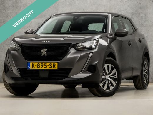 Peugeot 2008 1.2 PureTech Sport (APPLE CARPLAY, GROOT NAVI, CRUISE, PARKEERSENSOREN, SPORTSTOELEN, LANE ASSIST...