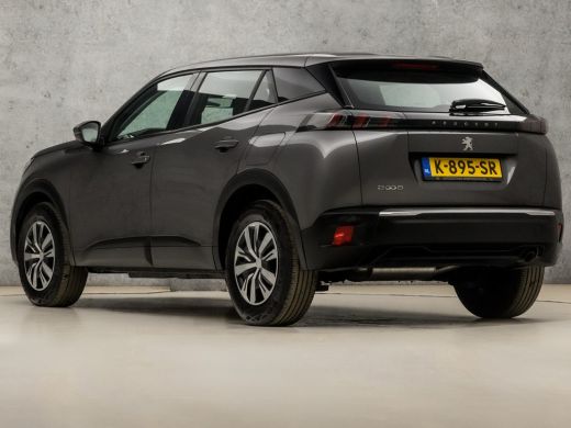 Peugeot 2008 1.2 PureTech Sport (APPLE CARPLAY, GROOT NAVI, CRUISE, PARKEERSENSOREN, SPORTSTOELEN, LANE ASSIST... ActivLease financial lease