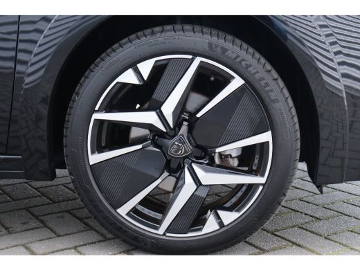 Peugeot 208 1.2 HYBRID 100PK GT PACK AUTOMAAT / NAVI / LEDER / CLIMA / PDC / 17" LMV / CAMERA / KEYLESS / ADA... ActivLease financial lease