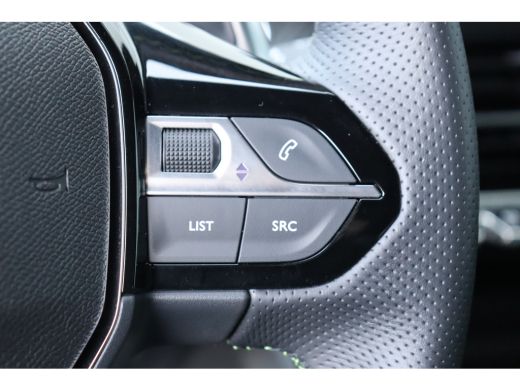 Peugeot 208 1.2 HYBRID 100PK GT PACK AUTOMAAT / NAVI / LEDER / CLIMA / PDC / 17" LMV / CAMERA / KEYLESS / ADA... ActivLease financial lease