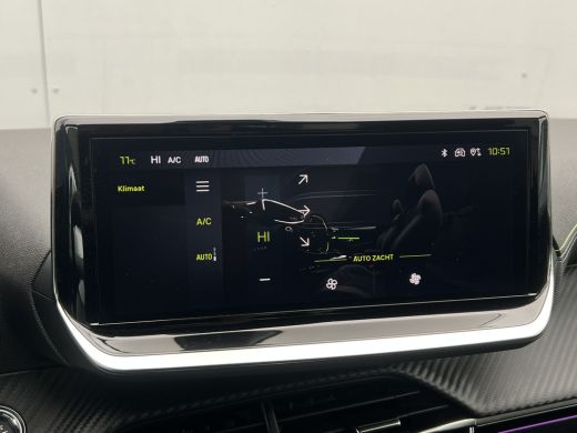 Peugeot 208 1.2 Hybrid 145 e-DCS6 GT | ACC | Vision Pack | Navi | Carplay | LED ActivLease financial lease