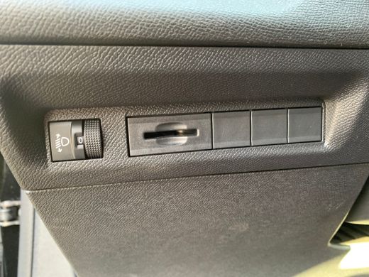 Peugeot 308 SW 1.2 PureTech Active Pack Business Airco | AppleCarplay/ Android Auto | Cruise Control Adaptief... ActivLease financial lease