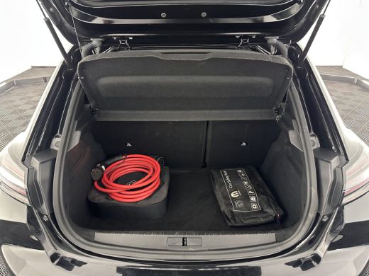 Peugeot e-208 EV Style 50 kWh [3-Fase-11kW] {SOH-96%} (INCL-BTW) Aut. *LEATHER-FABRIC | FULL-LED | HEATED-SPORT... ActivLease financial lease