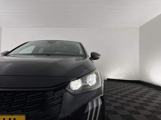 Peugeot e-208 EV Style 50 kWh [3-Fase-11kW] {SOH-96%} (INCL-BTW) Aut. *LEATHER-FABRIC | FULL-LED | HEATED-SPORT... ActivLease financial lease