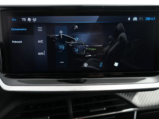 Peugeot e-208 GT | 8 jaar fabrieksgarantie of 160.000 kilometer op het accupakket | Adaptieve cruise control me... ActivLease financial lease