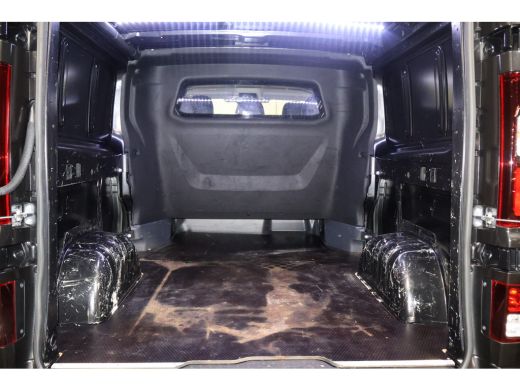 Renault Trafic 2.0 dCi 170pk L2 H1 DC Luxe Automaat ActivLease financial lease