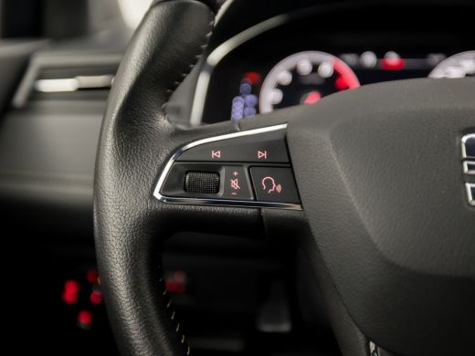 Seat Ibiza 1.0 TSI Excellence (VIRTUAL COCKPIT, APPLE CARPLAY, GROOT NAVI, BEATS AUDIO, CLIMATE, KEYLESS, SP... ActivLease financial lease