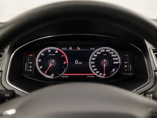 Seat Ibiza 1.0 TSI Excellence (VIRTUAL COCKPIT, APPLE CARPLAY, GROOT NAVI, BEATS AUDIO, CLIMATE, KEYLESS, SP... ActivLease financial lease