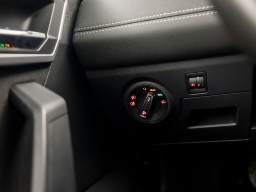 Seat Ibiza 1.0 TSI Excellence (VIRTUAL COCKPIT, APPLE CARPLAY, GROOT NAVI, BEATS AUDIO, CLIMATE, KEYLESS, SP... ActivLease financial lease