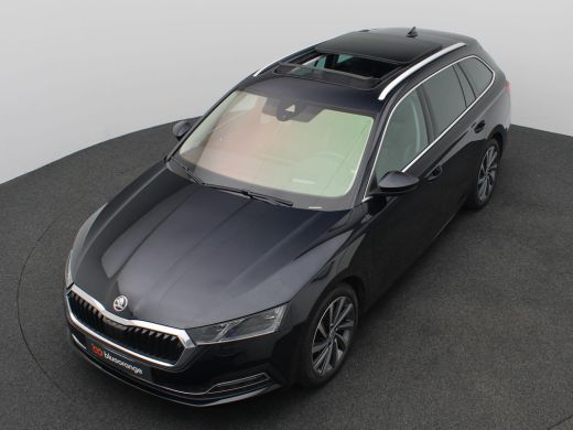 Skoda Octavia Combi 1.5 TSI First Edition 150PK DSG Pano-Schuifdak, Trekhaak, Head-Up Display, 18" LM Velgen, S... ActivLease financial lease