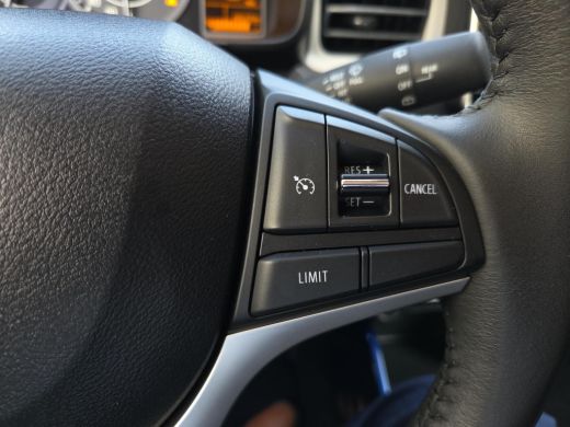 Suzuki Ignis 1.2 Smart Hybrid Style AllGrip | 4x4 | Android Auto | Climate Control | Rijklaar incl. garantie | ActivLease financial lease