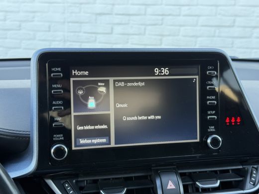 Toyota C-HR 1.8 Hybrid Team D | CarPlay | ACC | Camera | Keyless | 18 inch ActivLease financial lease