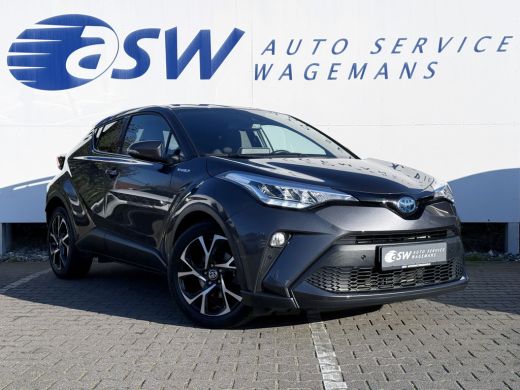 Toyota C-HR 1.8 Hybrid Team D | CarPlay | ACC | Camera | Keyless | 18 inch ActivLease financial lease
