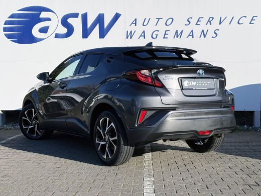 Toyota C-HR 1.8 Hybrid Team D | CarPlay | ACC | Camera | Keyless | 18 inch ActivLease financial lease