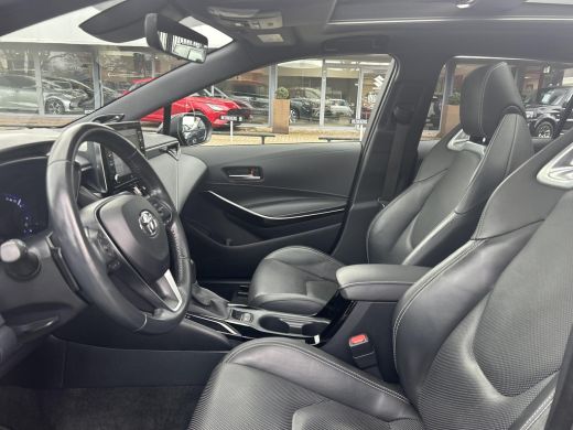 Toyota Corolla Touring Sports 2.0 Hybrid Premium ActivLease financial lease