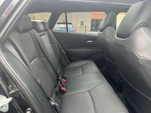 Toyota Corolla Touring Sports 2.0 Hybrid Premium ActivLease financial lease